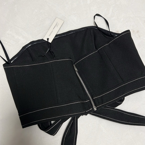 NWT Lovers and Friends Set - Picture 5 of 14